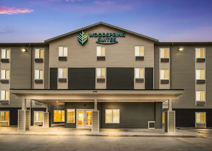 Woodspring Suites Sulphur - Lake Charles