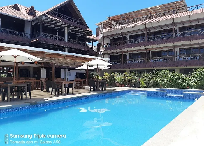 Hotel La Vista Canoa
