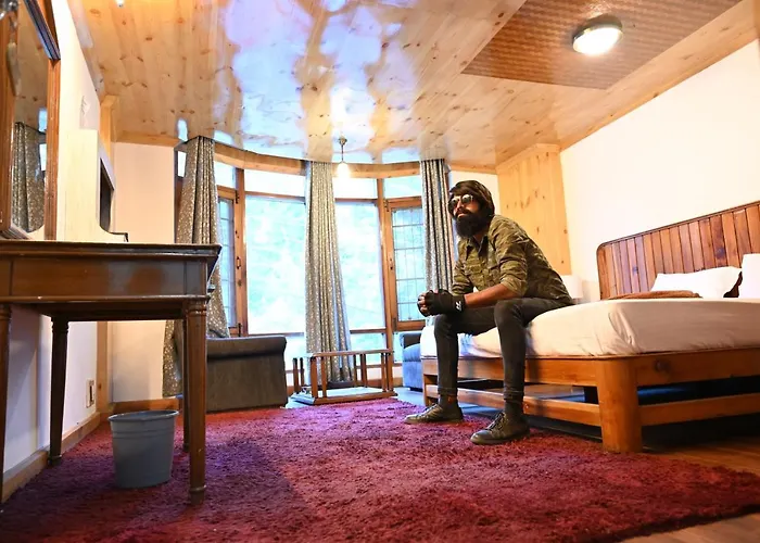 Hotel Manali Mahal