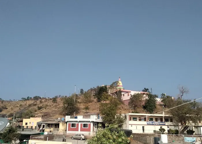 अतिथी निवास Hotel Jejuri