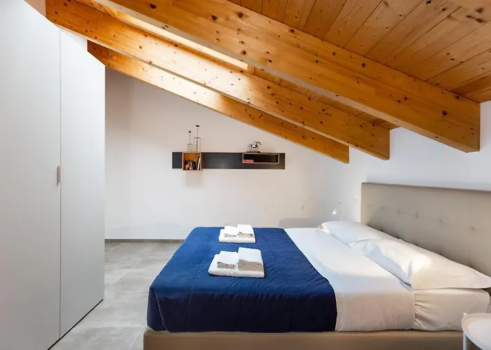 Aurum Aparthotels Pianell 10 Milan