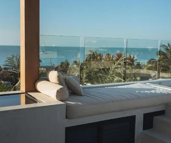 Casa Peregrino Holbox Hotel