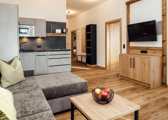 Hotel Alpenheimat Laurschhof Fiss