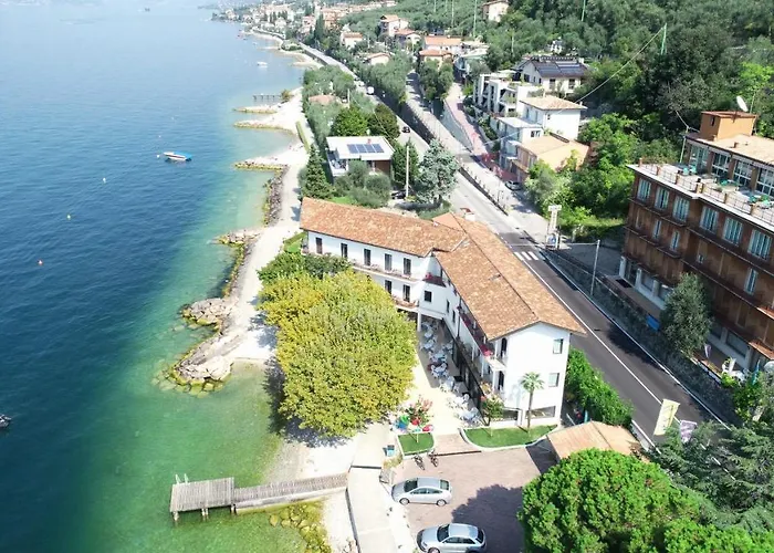 Hotel S.Maria Brenzone sul Garda