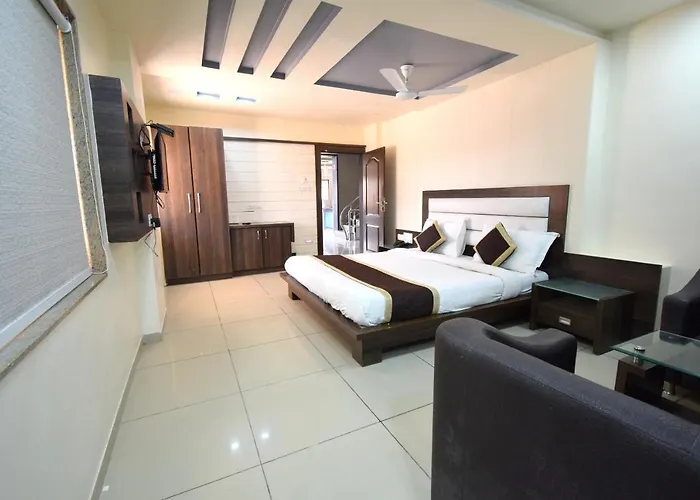 Hotel The Grand Krishna Inn Dwarka 