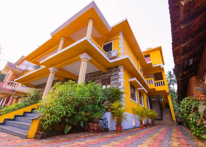 Pinnacle Mist , Calangute Beach Road