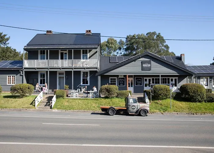 Robertson Public House And Kitchen Hotel