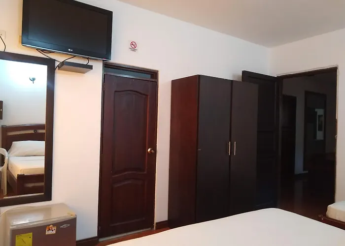Hotel Rivera Plaza Cali