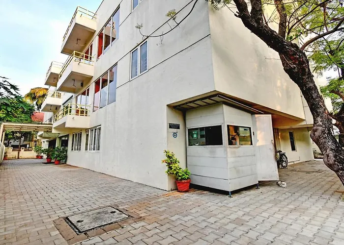 Treebo Vapr Guindy Ekkatuthangal Chennai