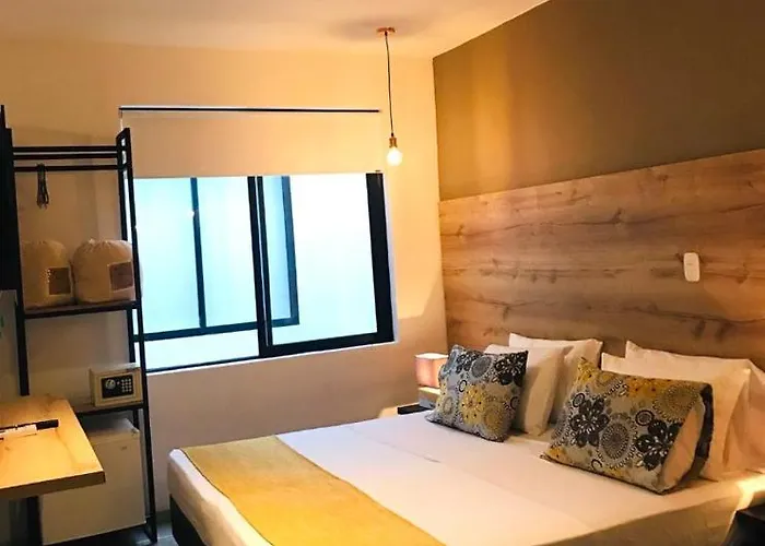 Hotel Casa Mayor La 70 Medellin