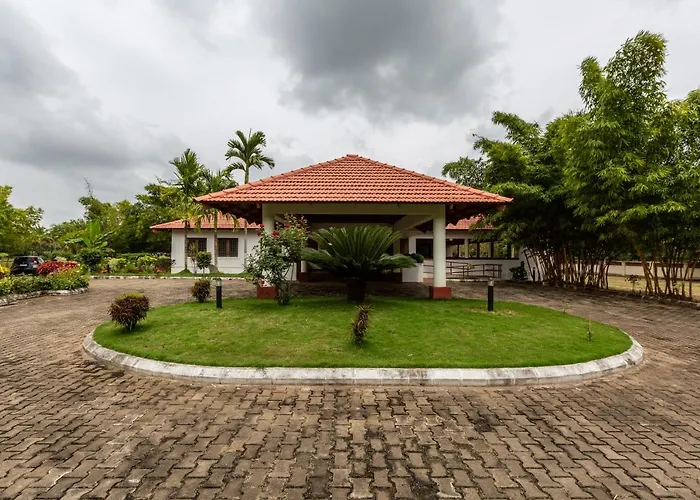 Kstdc Hotel Mayura Yagachi, Belur