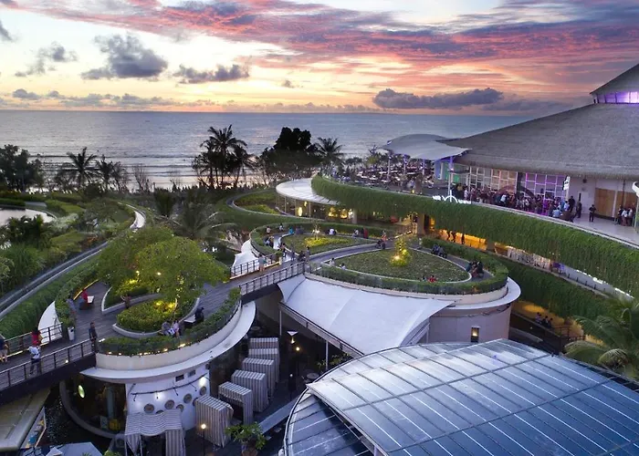 Yello Hotel Kuta Beachwalk Bali