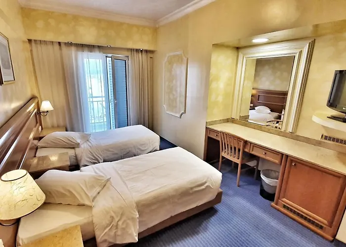 Hotel Noufara El Pireo