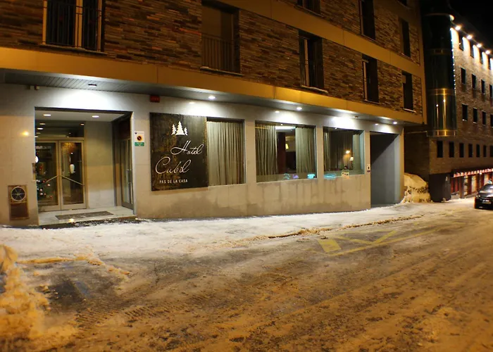 Hotel Cubil Pas De La Casa