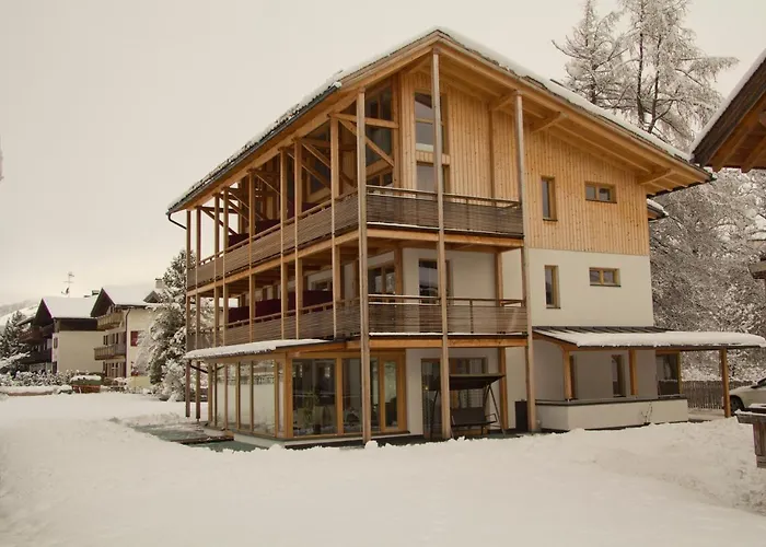 Garni - Hotel Am Burghuegel San Candido