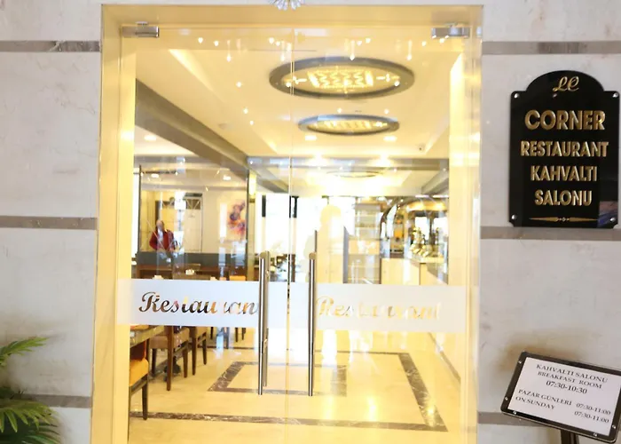 Life Corner Hotel Izmir