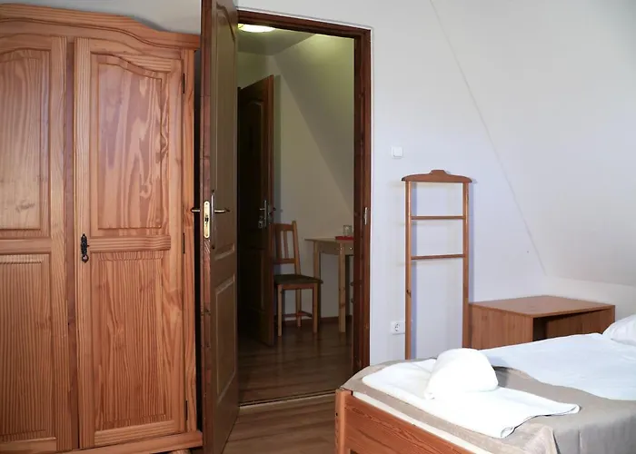 Kádárta Vendéglő Panzió Panzió Veszprém