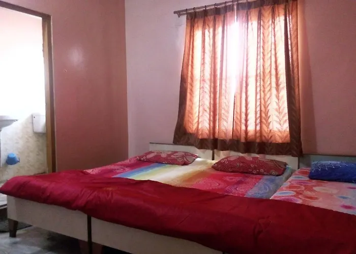 Hotel Om Palace - Couple Friendly & Local Id Accepted Jaipur