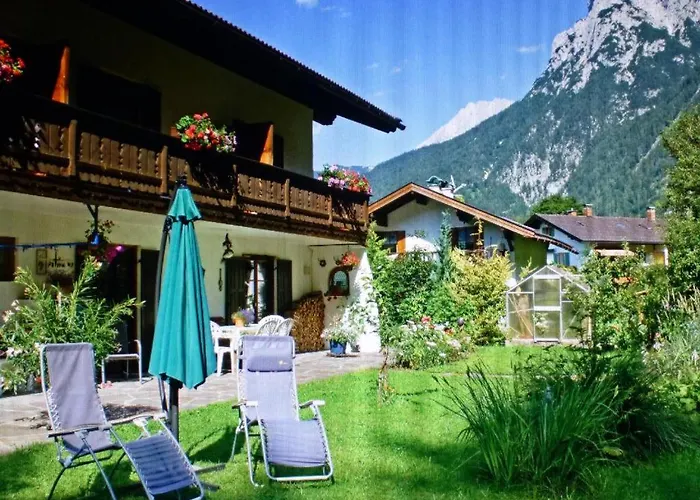 Gästehaus Kurparkfrieden Mittenwald