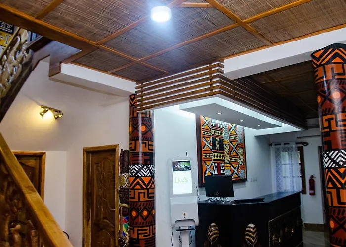 Ike'S Cultural Village Kumasi