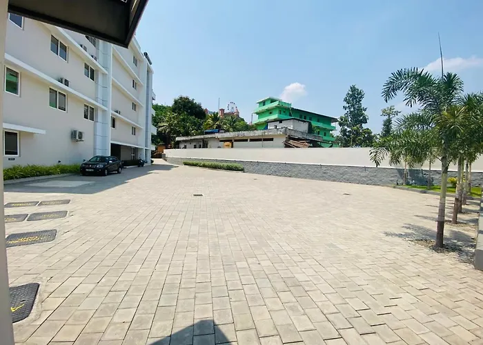 Hill Heights Hotel Kochi