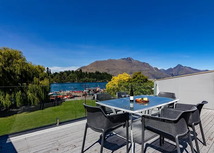 Heart Of Queenstown