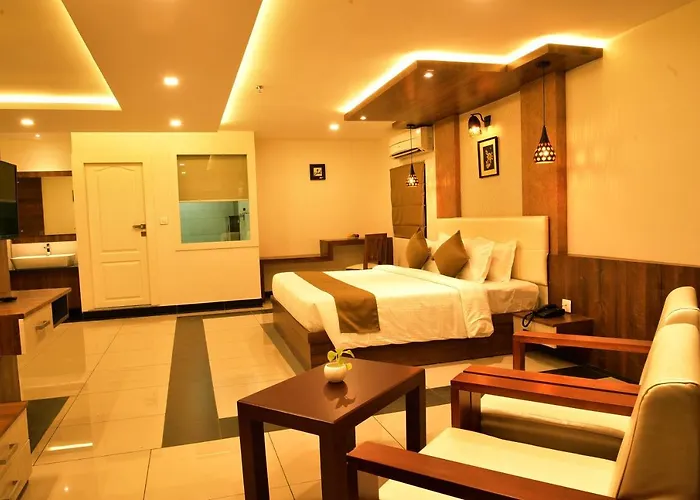 White Suite Hotel Kozhikode