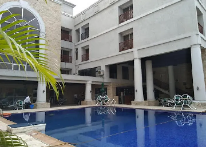 Full Moon Hotel - Premiere Owerri