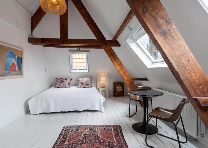 The Blue House Bed and Breakfast Brugge
