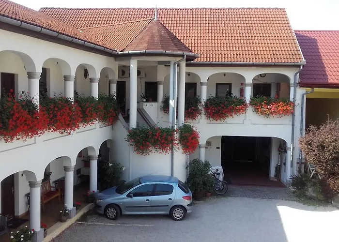 Eden Panzio Panzió Eger