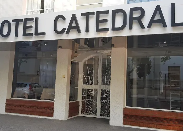 Hotel Catedral San Rafael