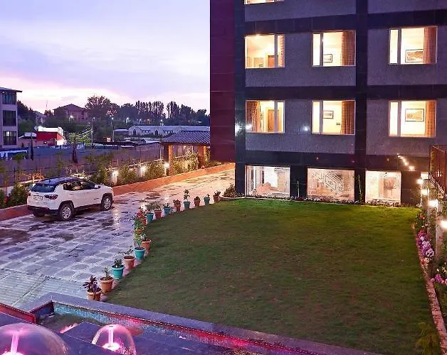 Opera Inn Srinagar 
