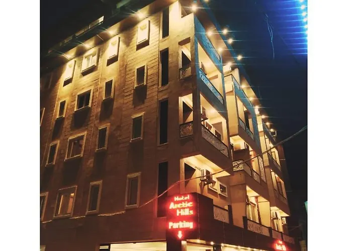 Arctic Hills By Opulence Hotel Tapovan