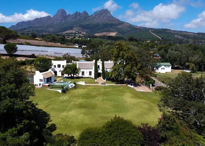 Avontuur Manor House And Wine Estate Bed & Breakfast Somerset West