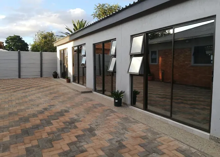 Martyrs Guest House Palace Vanderbijlpark