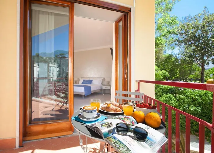 Torna A Surriento Suites Península Sorrentina