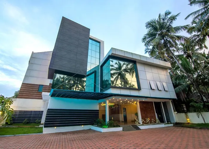 Oaks Residency Hotel Bekal Town