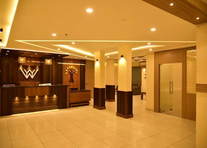 White Suite Hotel Kozhikode