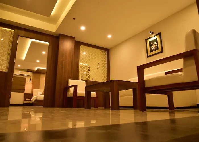 White Suite Hotel Kozhikode