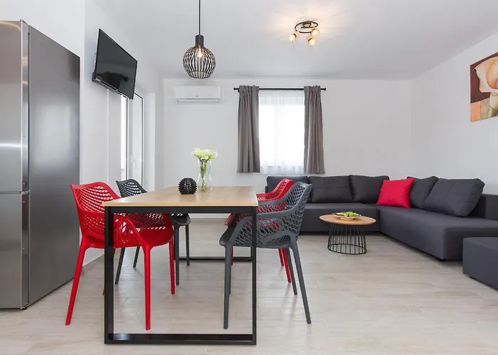Apartments Kiara Punat