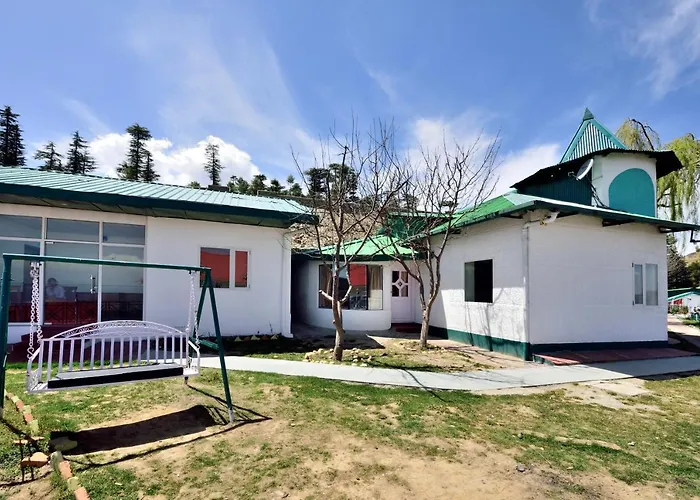 Galleu Hill Resort By La Riqueza Hotels - Family Resort I Open Air Terrace I Sky Bonfire I Mountain View Rooms With Balconies I Adventure Park Kufri