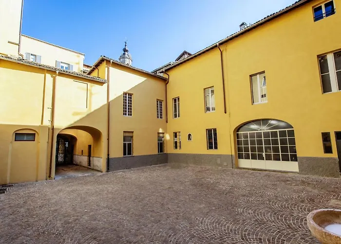 Palazzo Le Poste - Suite And Apartments Parma