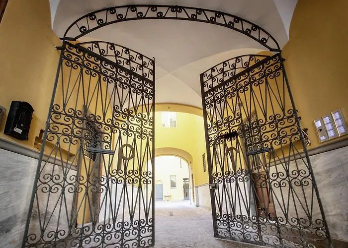 Palazzo Le Poste - Suite And Apartments Parma