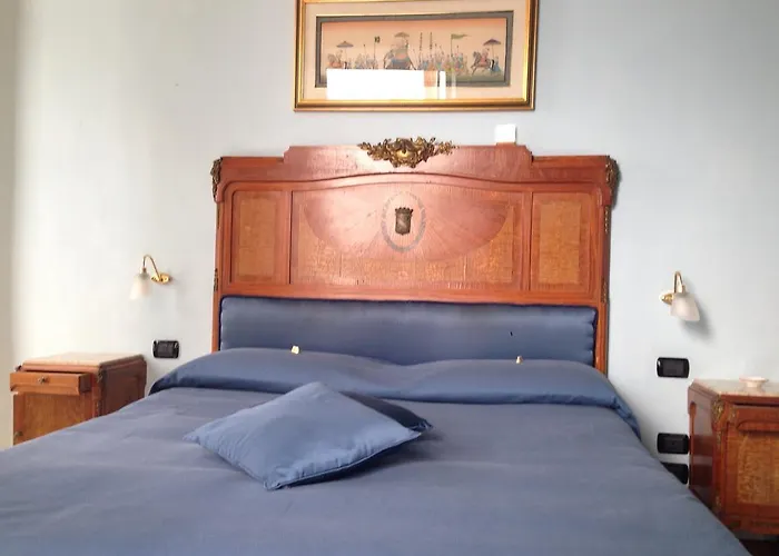 Bed and Breakfast La Dimora Dei Baroni Nápoles