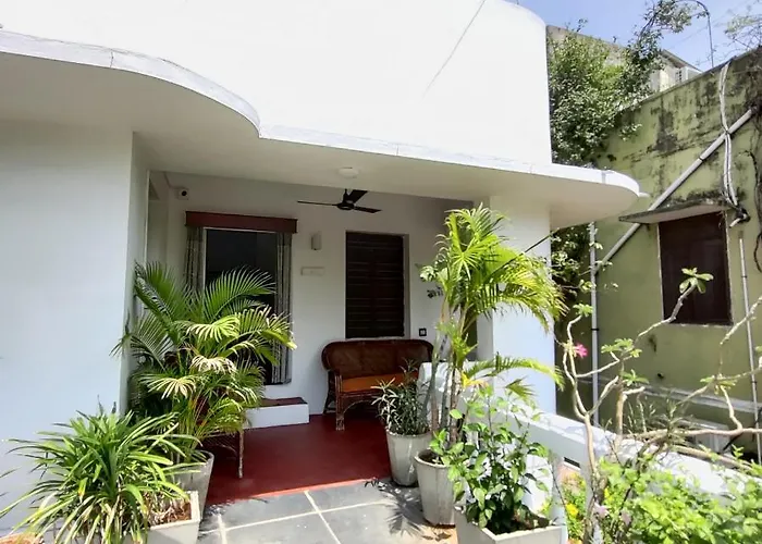 White Villa Guest House Pondicherry