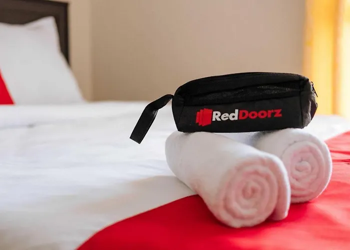 Reddoorz Near Ringroad City Walks Medan