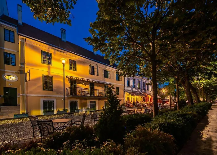 Postel Balatonfüred Hotel