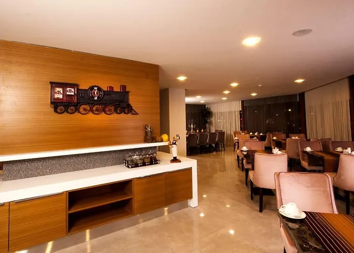 Majura Hotel Business İzmir