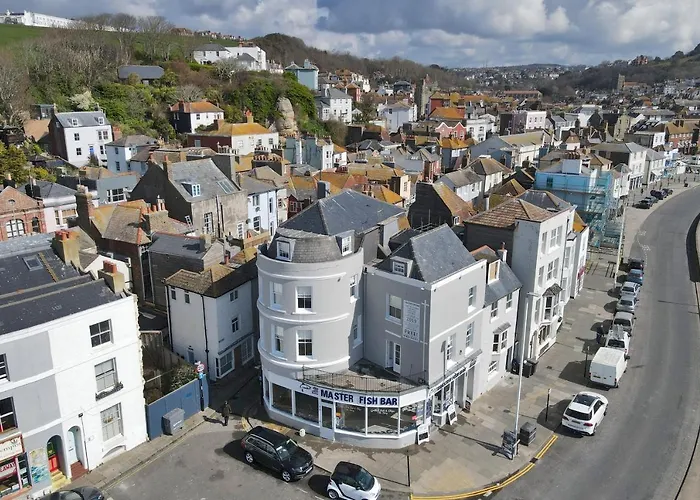 Master Accommodation Suite 4 Attic Room Hastings