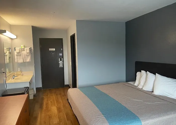 Troyinn&Suites